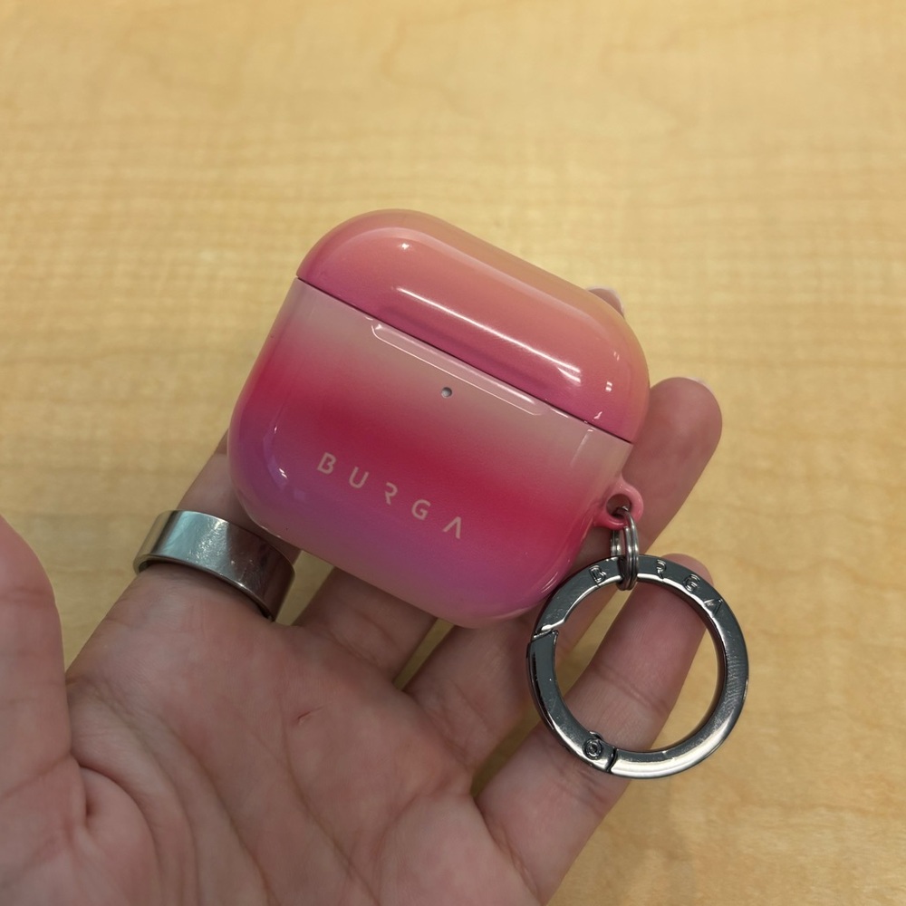 BURGA - SPF 100 AirPod case - Picture 5 of 6